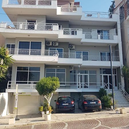 Olivias Apartments City Center Sarandë Exteriér fotografie