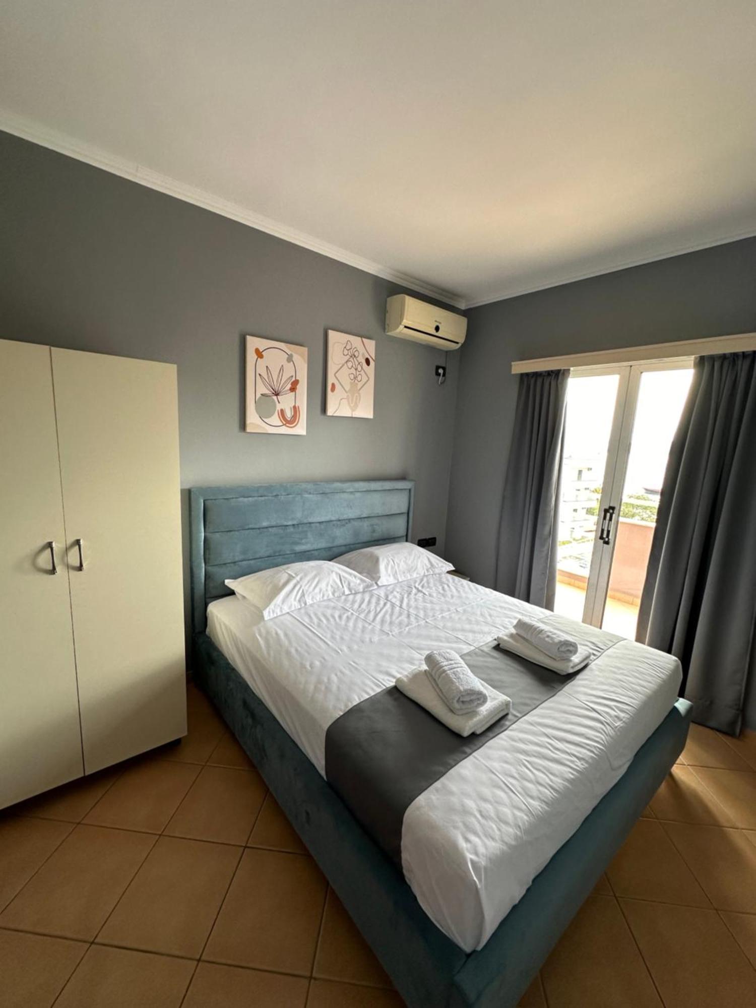 Olivias Apartments City Center Sarandë Exteriér fotografie