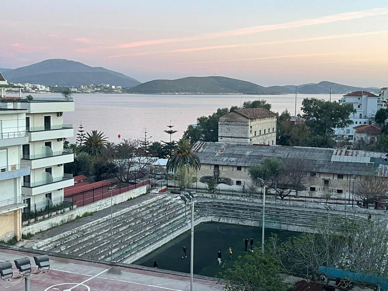 Olivias Apartments City Center Sarandë Exteriér fotografie