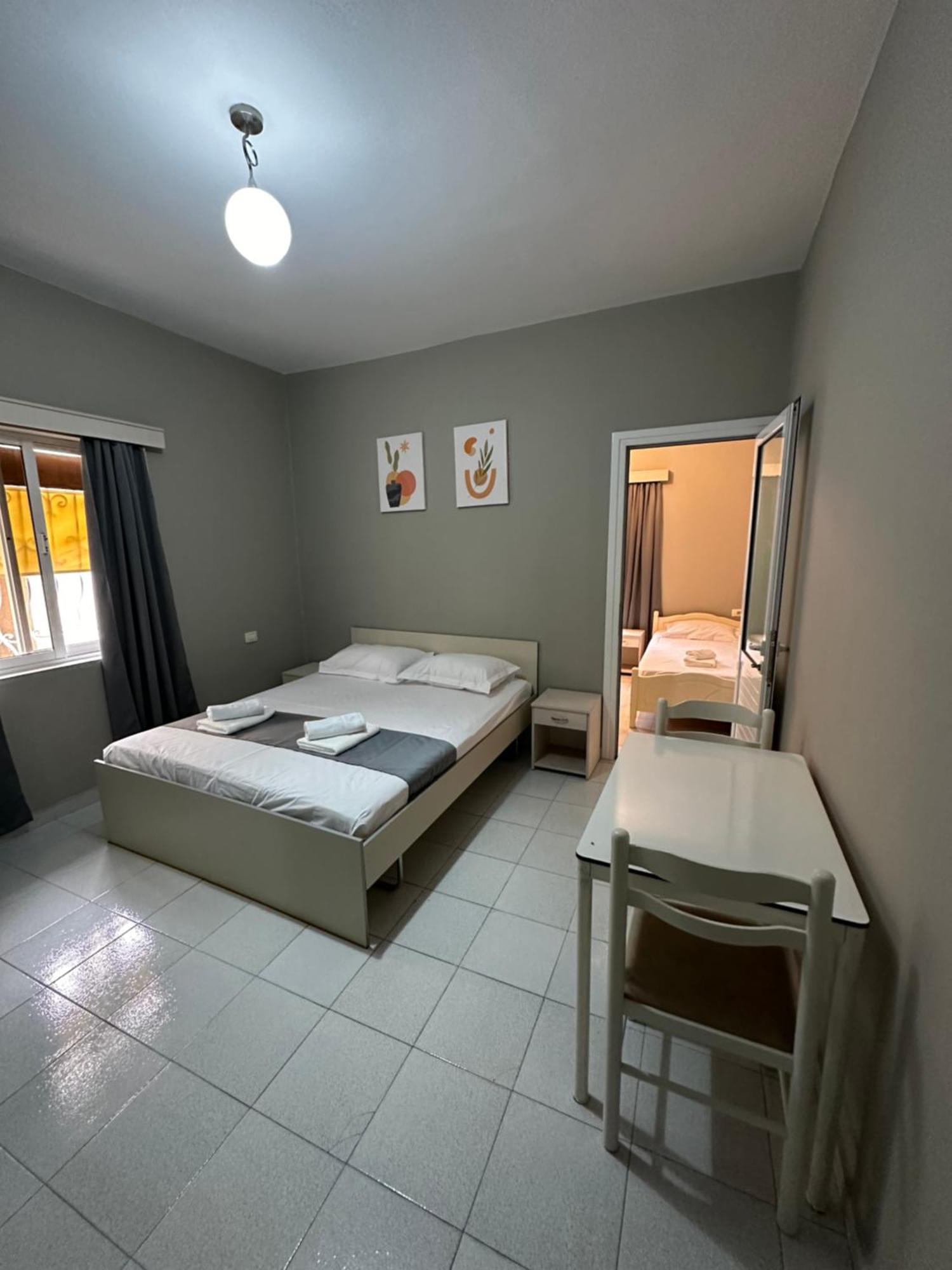 Olivias Apartments City Center Sarandë Exteriér fotografie