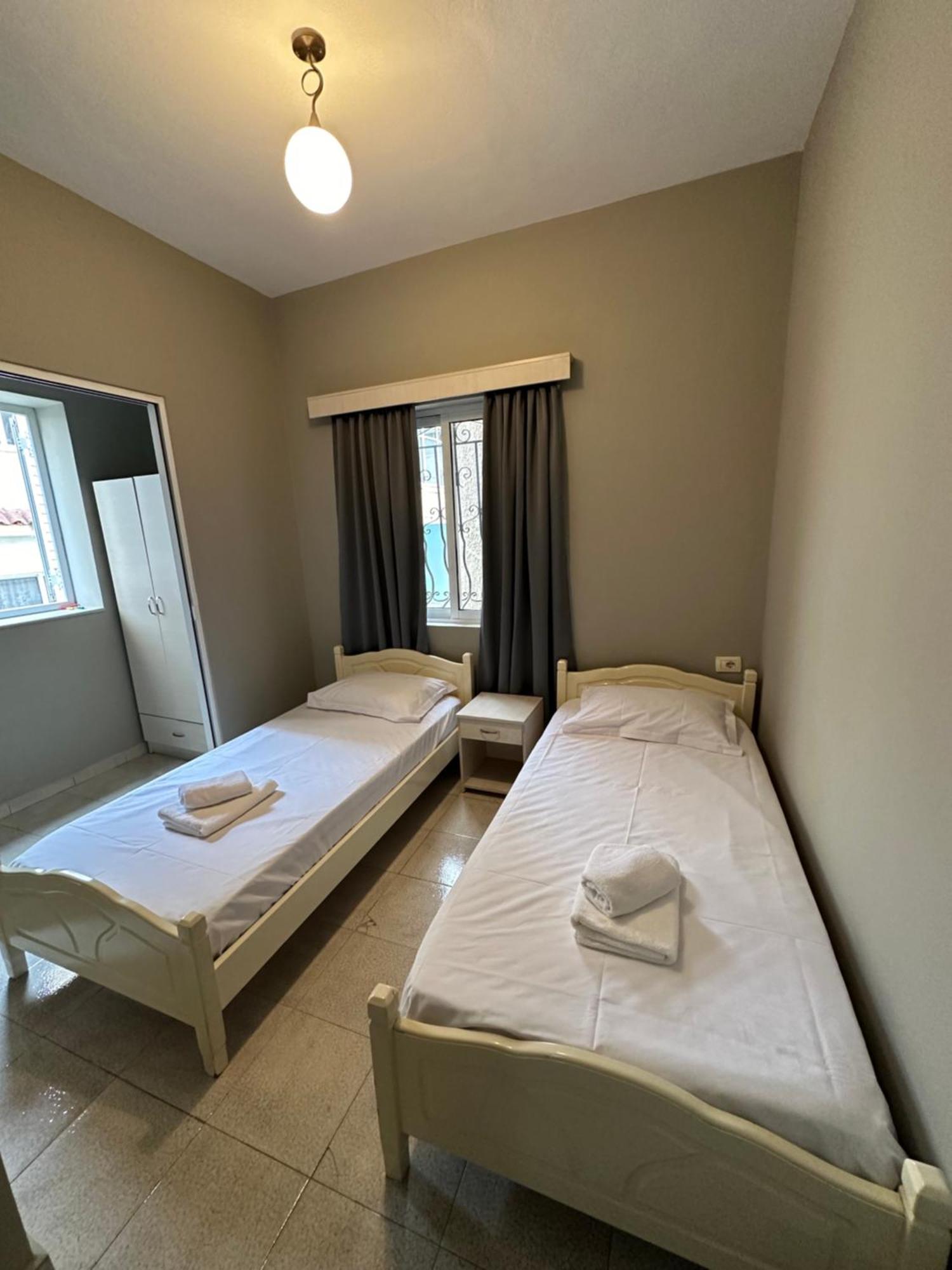 Olivias Apartments City Center Sarandë Exteriér fotografie